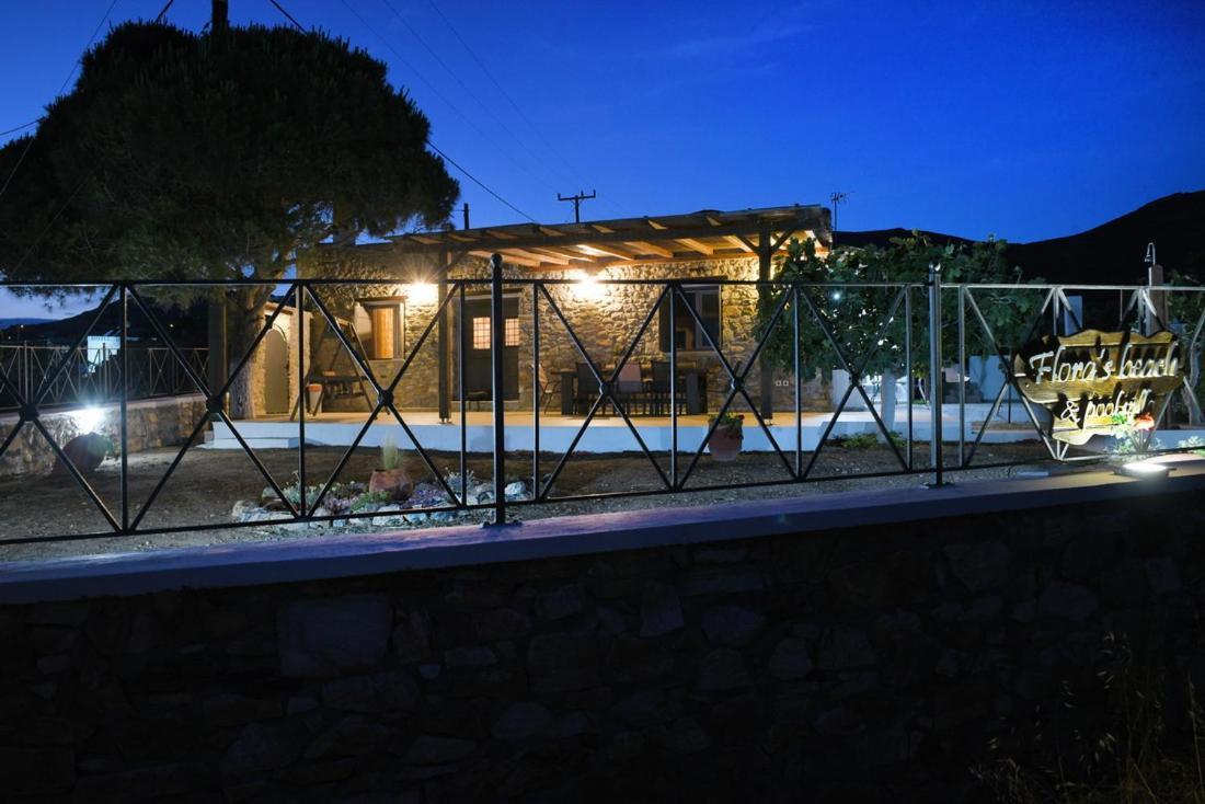 Flora'S Beach And Pool Villa In Syros Liaropa Экстерьер фото